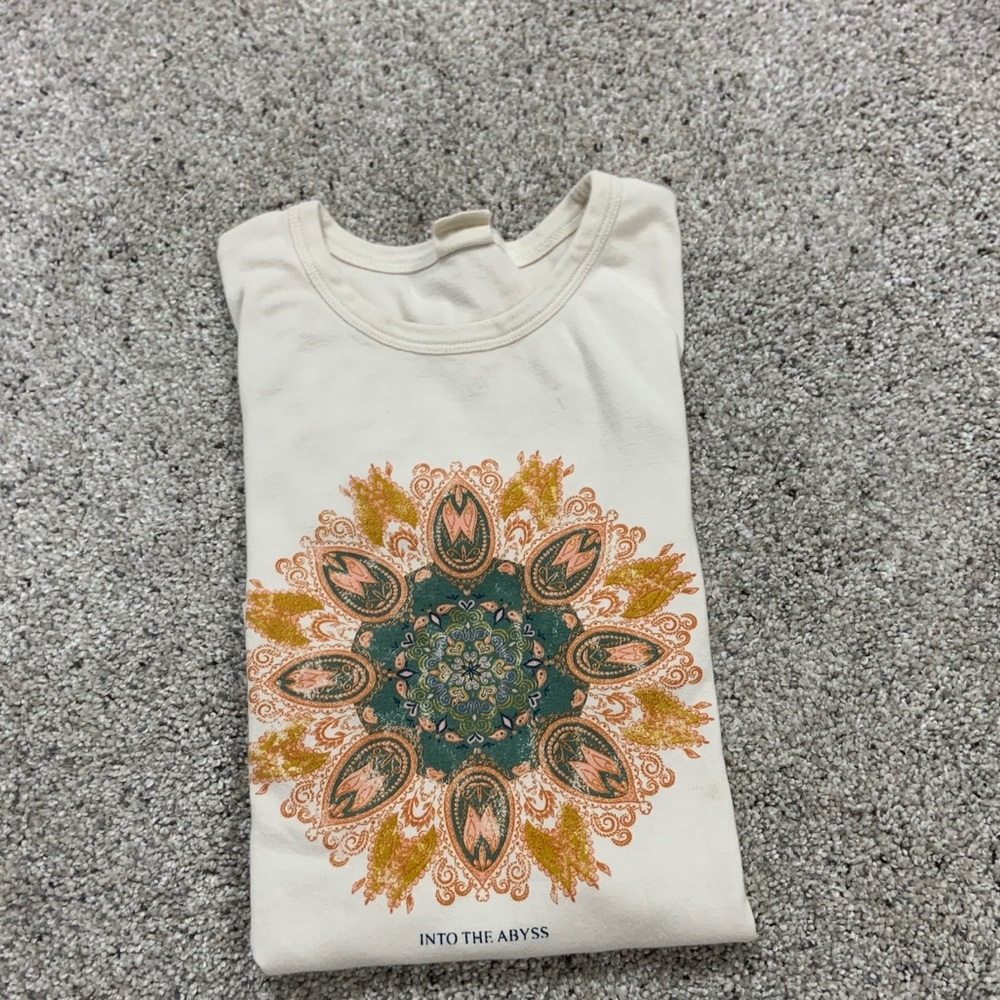 Urban Outfitters Baby tee